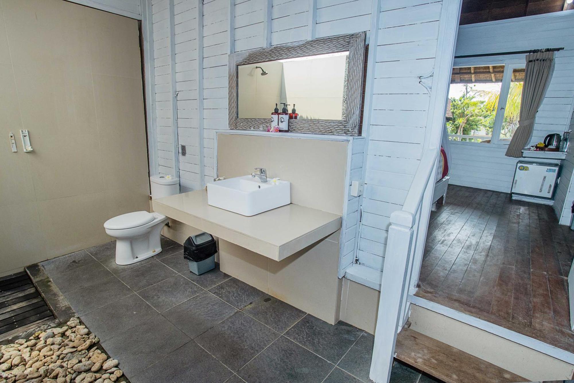 Koji Garden Huts Hotel Lembongan Kültér fotó
